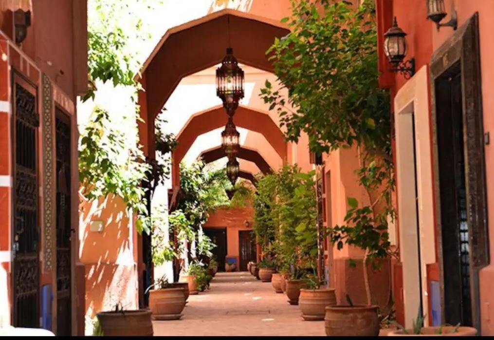 Quarya Assiyahia - Riad Camilia- Maison Entiere Avec Piscine Marrakesz Zewnętrze zdjęcie
